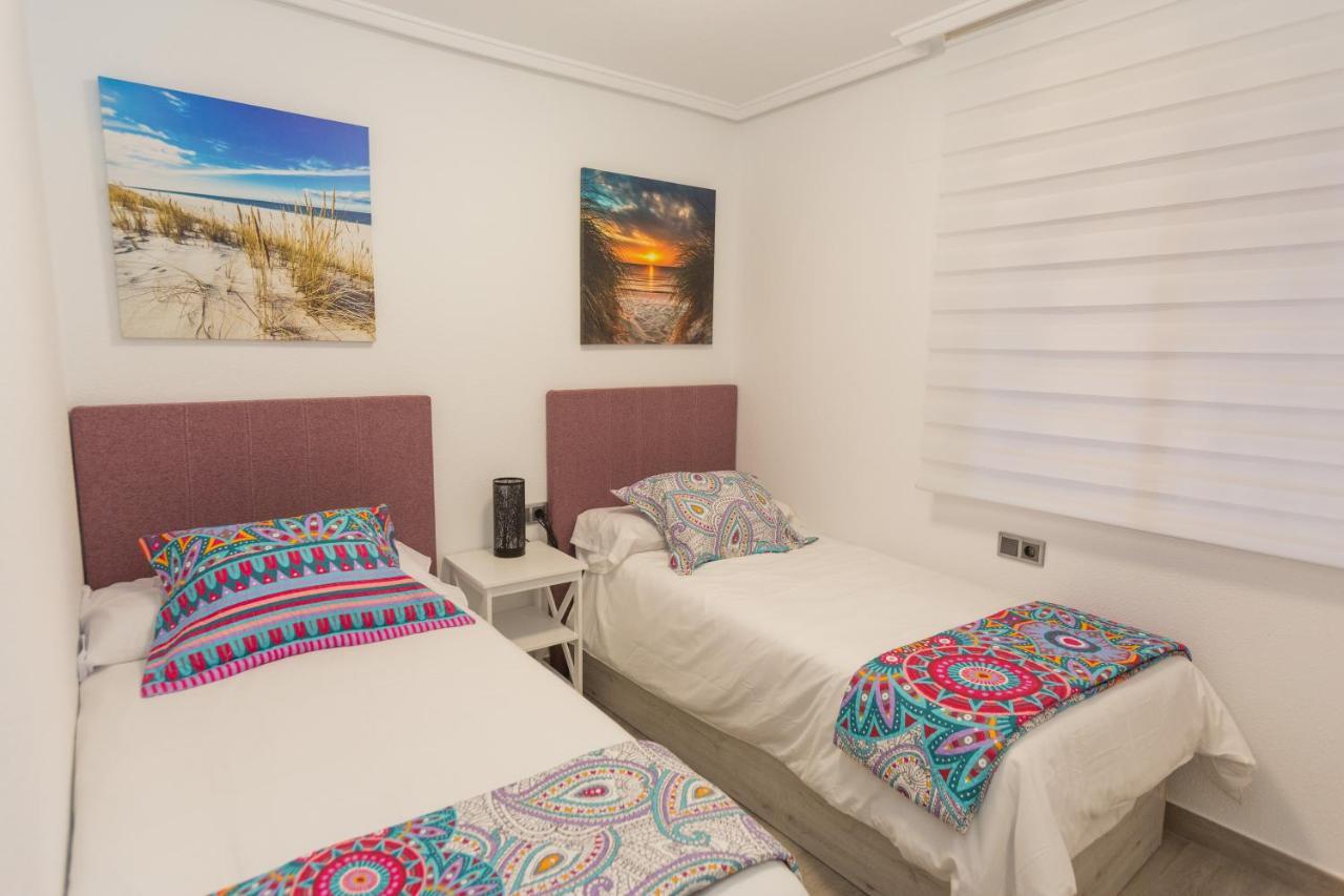 Vistas Al Mar Apartment Arenales del Sol Exterior photo